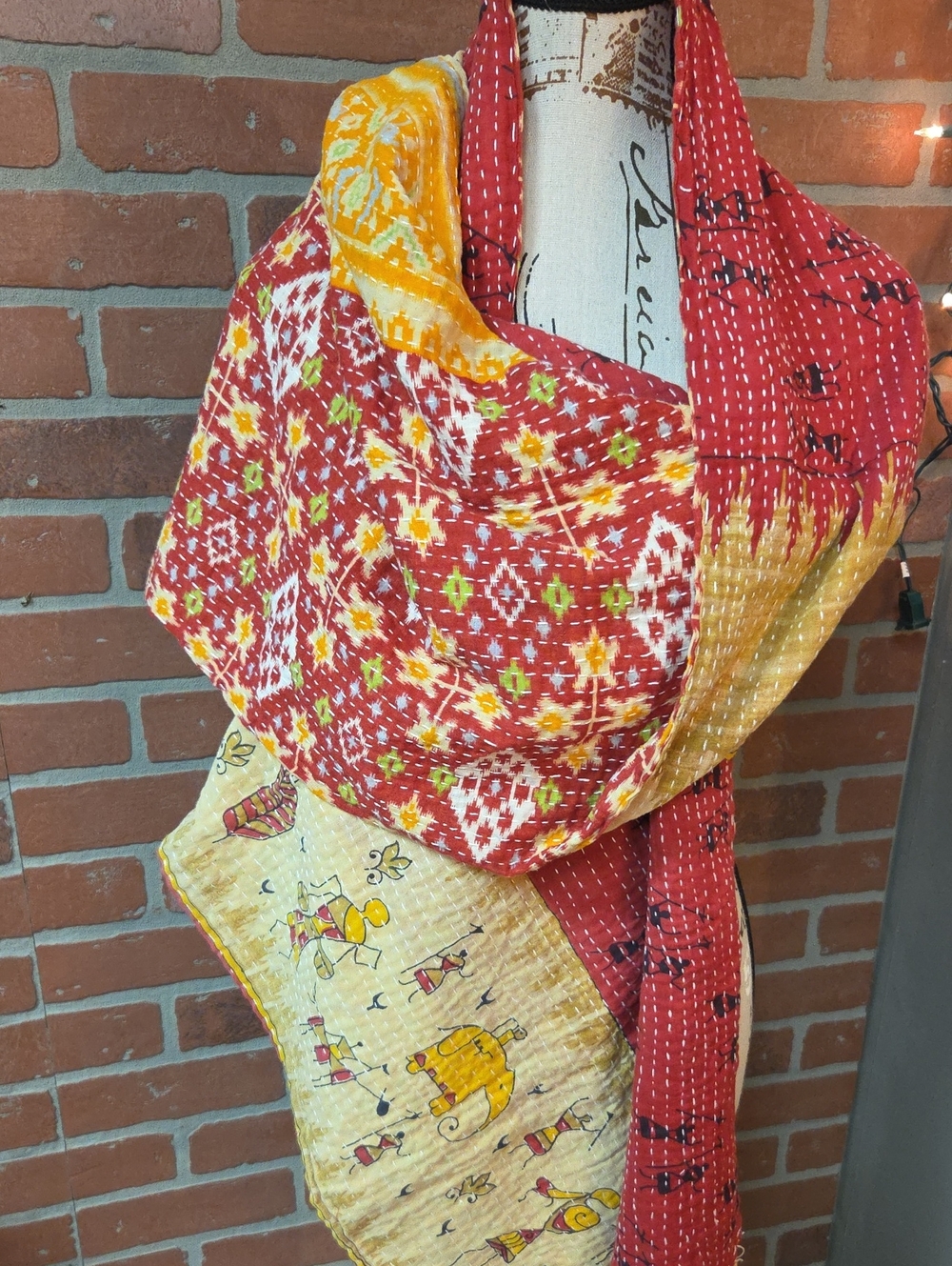 Reversible Kantha Scarf w/People Elephants!! #163